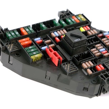 фото thumb №12, Bmw f01 f02 f10 f11 f13 коробка предохранителей