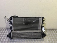 фото thumb №1, Volvo v40 2016 радіатор / комплект