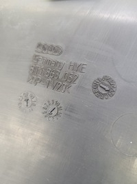 фото thumb №5, Жабо пластиковий audi a4 b8 a5 8t 8t1863052a