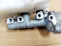 фото thumb №7, Opel ampera насос тормозная тормоза бак бачок 32072541