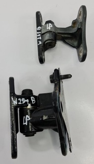 фото thumb №1, Петлі двері лівий перед mercedes r-kl w251 пара