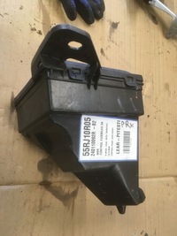 фото thumb №4, Коробка запобіжників laguna iii 240110092r