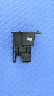 фото thumb №1, Зона деформації права renault clio iv 620923103r