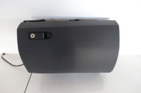 фото thumb №1, Mercedes w1212 e-klasa бардачок пасажир euro 2126800291