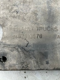 фото thumb №3, Бризковик перед правий trawa підкрилок renault gama t range 82413670