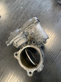 фото thumb №1, Bmw 5 f10 f11 2015 1cm3 10378517 клапан дросель