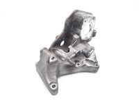 Купить Volvo v40 кронштейн генератора d2 дизель 88kw 120 hp 31401103 2015 4/5dr, фото thumb