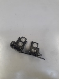 фото thumb №1, Renault clio iv петля дверь правый задняя