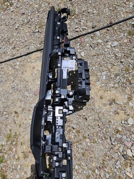 фото thumb №5, Панель роздавальна оригінал капот консоль audi e-tron 4kl857001e