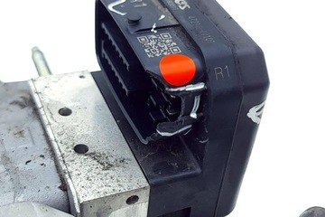 фото thumb №9, Насос abs toyota prius _w5_ 4721047101 1.8l 2018