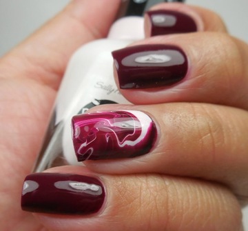 Гель-лак Sally Hansen Miracle V-Amplified 489