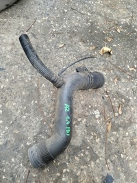 фото thumb №1, Труба шланг турбины audi a2 1.4 tdi 8z0129658e