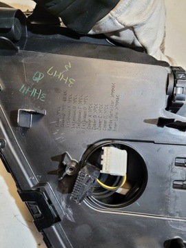 фото thumb №12, Лампа правый перед lexus nx 200t 300h полный led