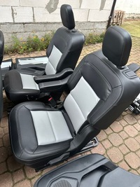 фото thumb №5, Ford explorer 6 салон сидіння обшивки 2020+