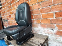 фото thumb №7, Ford kuga mk1 рестайлінг сидіння лівий водія з підігрівом шкіра individual титан