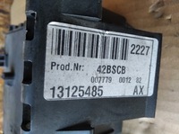 фото thumb №4, Коробка предохранителей opel vectra c 13125485