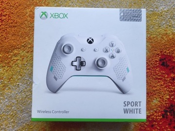 Xbox ONE Sport White Pad — в очень хорошем состоянии