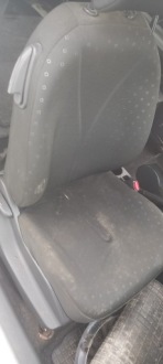 фото thumb №1, Сиденье правый перед пассажира toyota yaris ii 3d