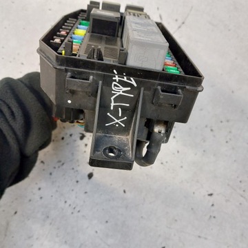 фото thumb №10, Jaguar x-type коробка запобіжників 4x43-14a073bf 518812300