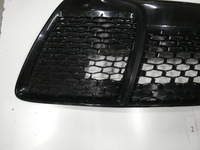 фото thumb №8, Решётка бампера средняя toyota camry 2.037