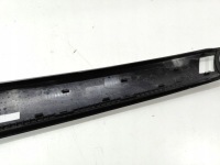 Land rover defender 2 l663 молдинг стекло лобовое l8b2-025a53-bd с Разборки, фото thumb