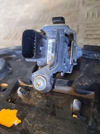 фото thumb №4, Ford ranger 2017 r значок камера eb3t-19g490-bb