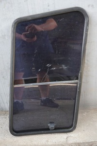 фото thumb №13, Nissan patrol скло бічна кузовна правий задня 5d gr y60