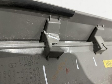 фото thumb №7, Toyota rav4 v накладка кришки багажника зад 76801-42240