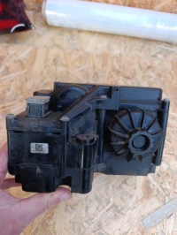 фото thumb №5, Насос adblue nissan bosch 0444042069