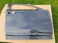 Дверь правое  перед передние mazda cx-30 cx30 новая  оригинал dfr558010 Цена, фото thumb