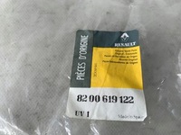 фото thumb №4, Кронштейн шарнір двері renault megane ii 8200619122