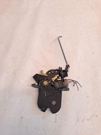 фото thumb №1, Замок кришки багажника mercedes slk r170 a1707500484