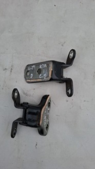 фото thumb №1, Citroen c1 peugeot 107 aygo 05-14 rok петля петли дверь левый задняя kta !!