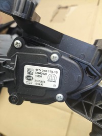 фото thumb №3, Jeep renegade педаль газу jeep renegade 51942423 ?