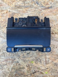 фото thumb №1, Попільничка бардачок audi оригінальний номер 8k0857951