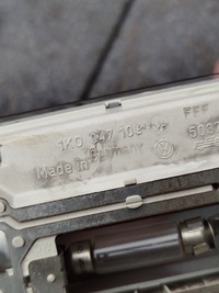 фото thumb №6, Лампа стельовий vw passat b6 1k0947106