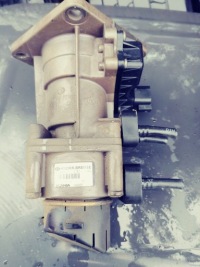 фото thumb №4, Клапан головний гальма гальмівний scania r p g