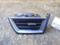 фото thumb №1, Решётка обдув правый перед renault clio v 1,0 tce 2021r 687604560r 8580