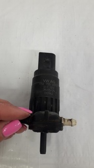 фото thumb №10, Помпа омивача vw touran 1t0955651a 1k0955651