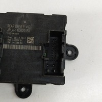 фото thumb №5, Land rover range rover sport l494 2018 права сторона блок керування / модуль двері