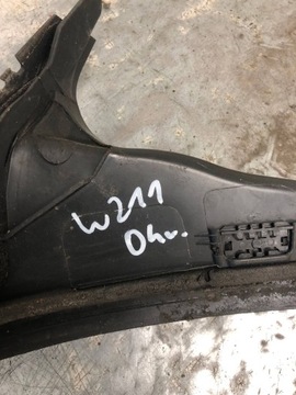 фото thumb №9, Панель под лобовым стеклом mercedes w211 универсал a2118300913