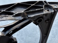 Кронштейн кронштейн правой радиатора/ вентилятора porsche 911 992 992121384b Недорого, фото thumb