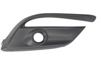 фото thumb №1, Решітка радіатора решітка w бампер права mazda 3 bm , 2017-2019