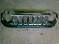 фото thumb №1, Jeep renegade 2014 - решётка радиатора передняя перед w бампер 735587827