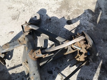 фото thumb №8, Балка підрамник підвішування зад vw touareg 7l0500041