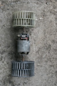 Купить Двигатель вентилятор bosch 130 063 029, фото thumb