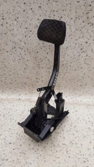 фото thumb №1, Педаль гальма mercedes w220 3.2 v6