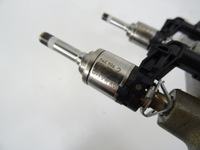 фото thumb №9, Seat arona 1.0 tsi молдинг упорскування форсунки 04c133320g 04e906036bc