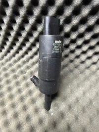 фото thumb №1, 8377430 помпа омывателя bmw