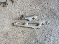 фото thumb №1, Кронштейн крила ліва renault scenic iv 4